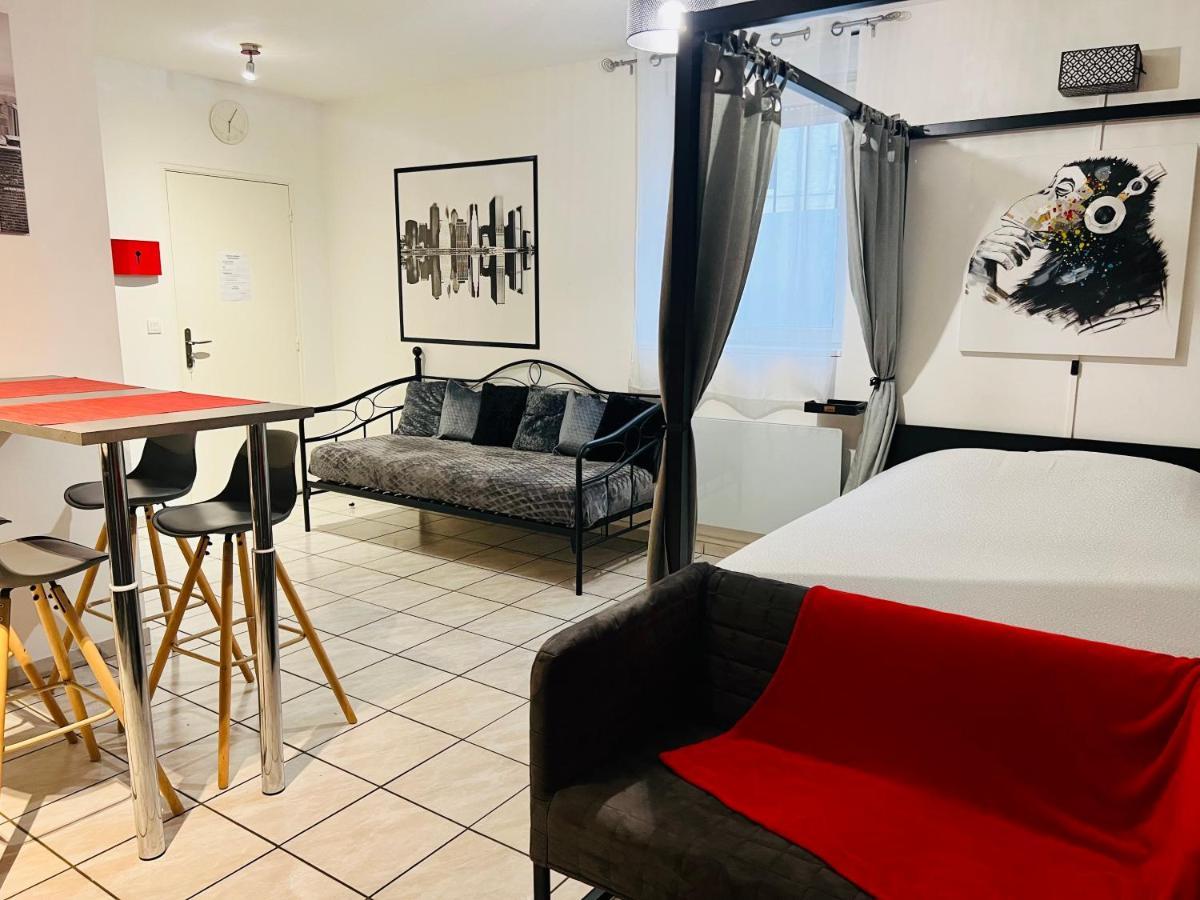 Charmant Studio Proximite Centre-Ville Et Gare Châlons-en-Champagne Exteriör bild