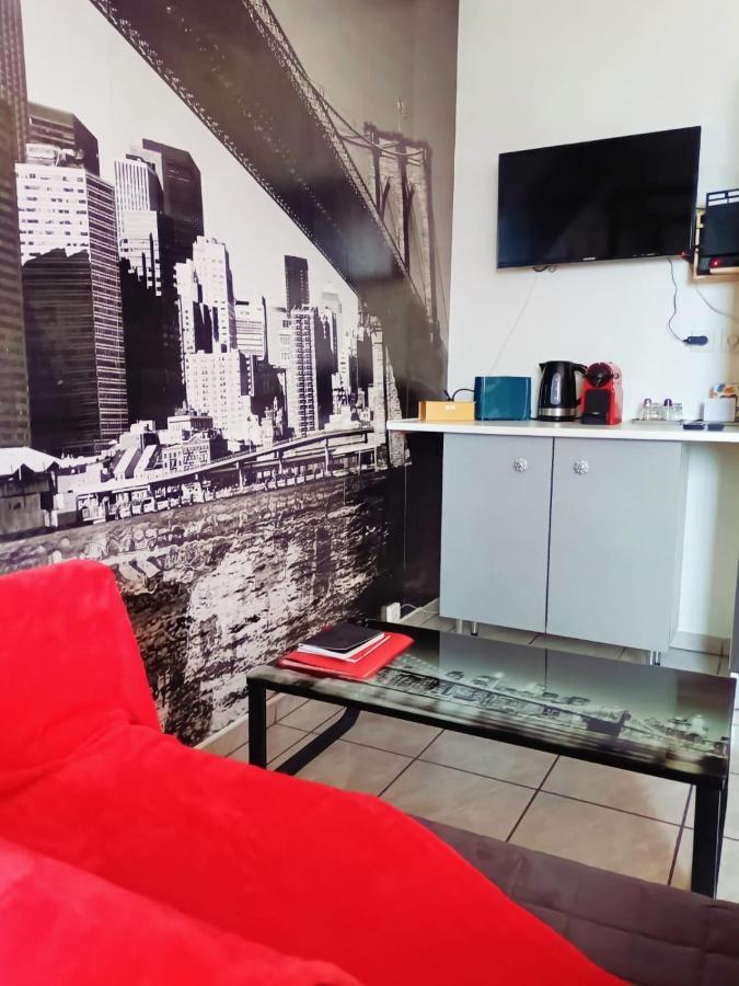 Charmant Studio Proximite Centre-Ville Et Gare Châlons-en-Champagne Exteriör bild